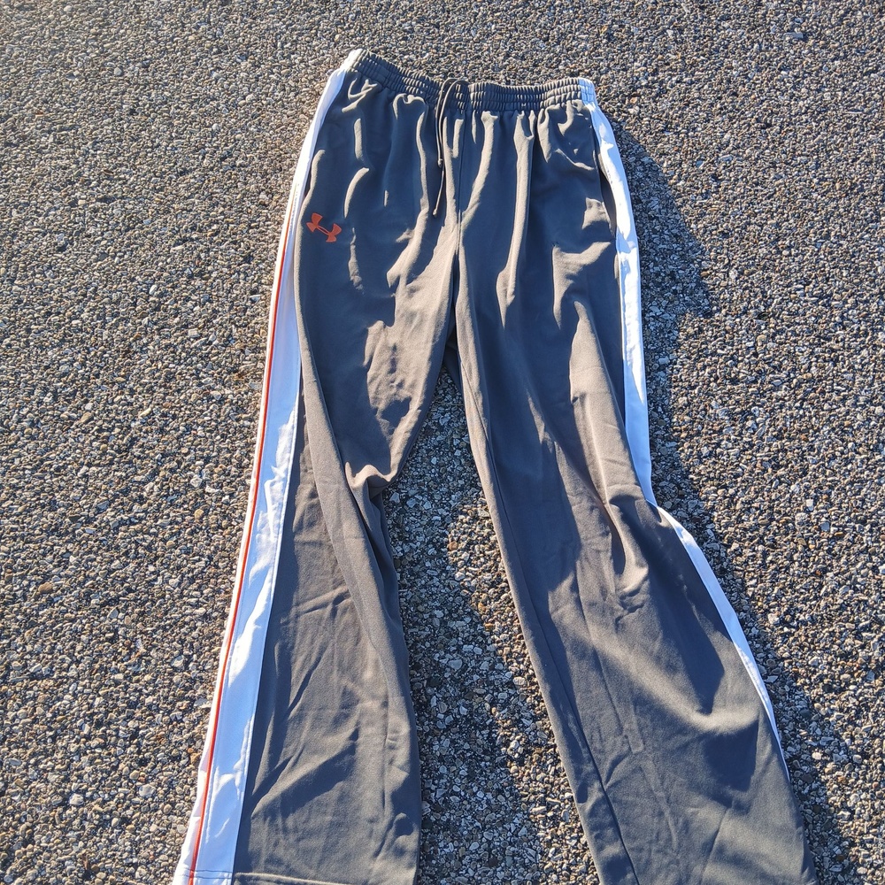 Under Armour Track Pants Mens Small Gray Side Stripe Elastic Pockets Athletic